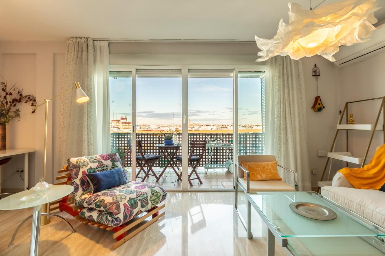 Apartamento Desde El Cielo De Triana Apartment เซบีญา ภายนอก รูปภาพ