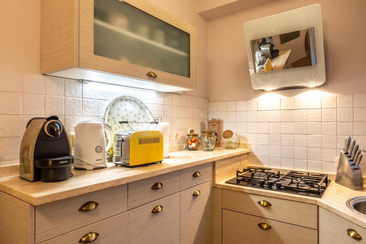 Apartamento Desde El Cielo De Triana Apartment เซบีญา ภายนอก รูปภาพ