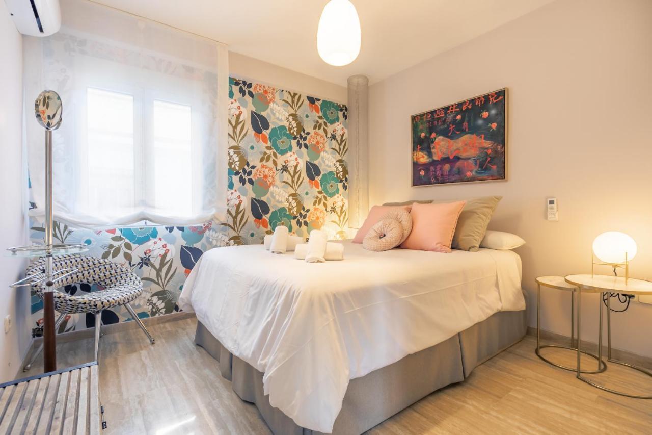 Apartamento Desde El Cielo De Triana Apartment เซบีญา ภายนอก รูปภาพ