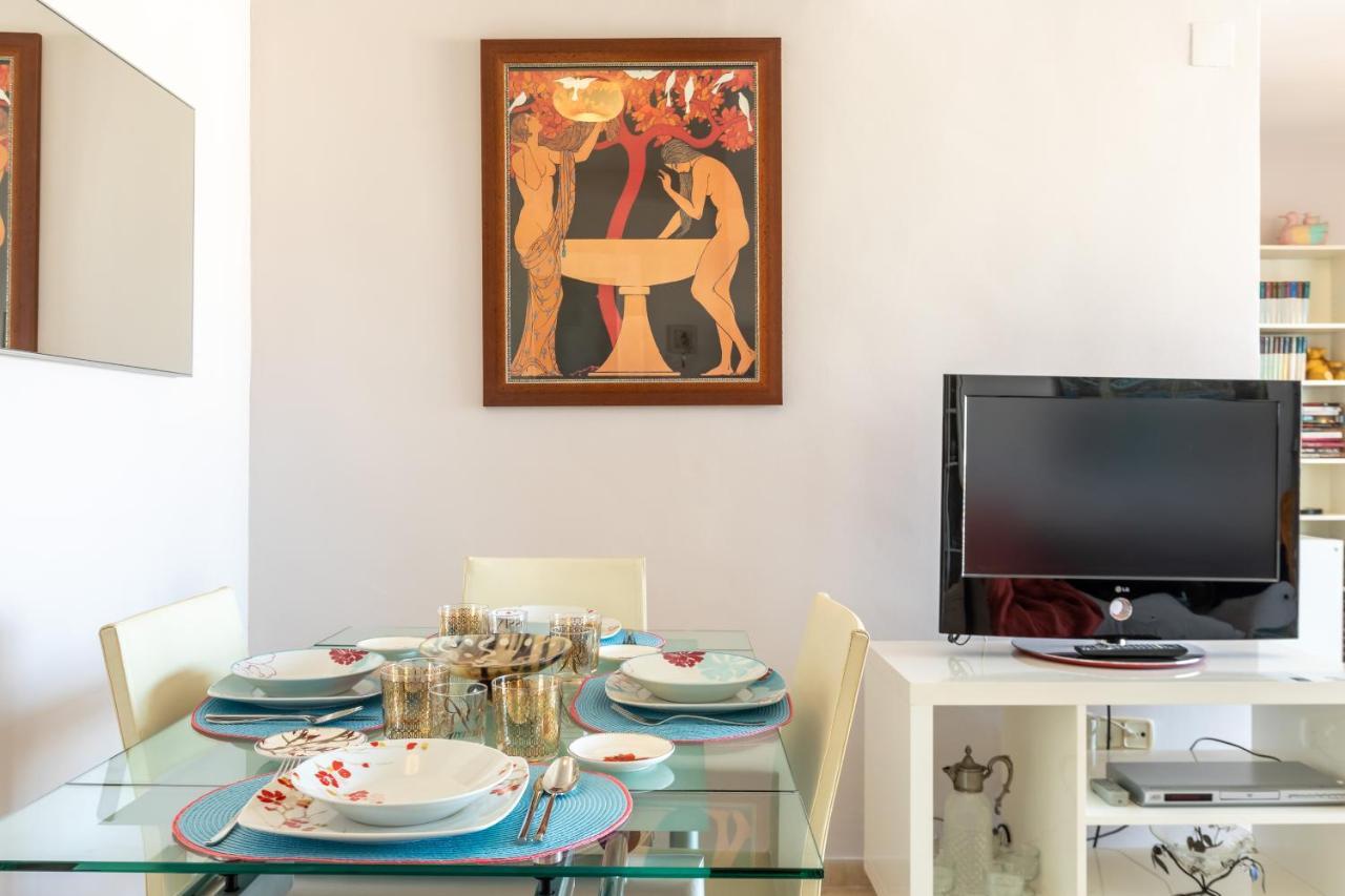 Apartamento Desde El Cielo De Triana Apartment เซบีญา ภายนอก รูปภาพ