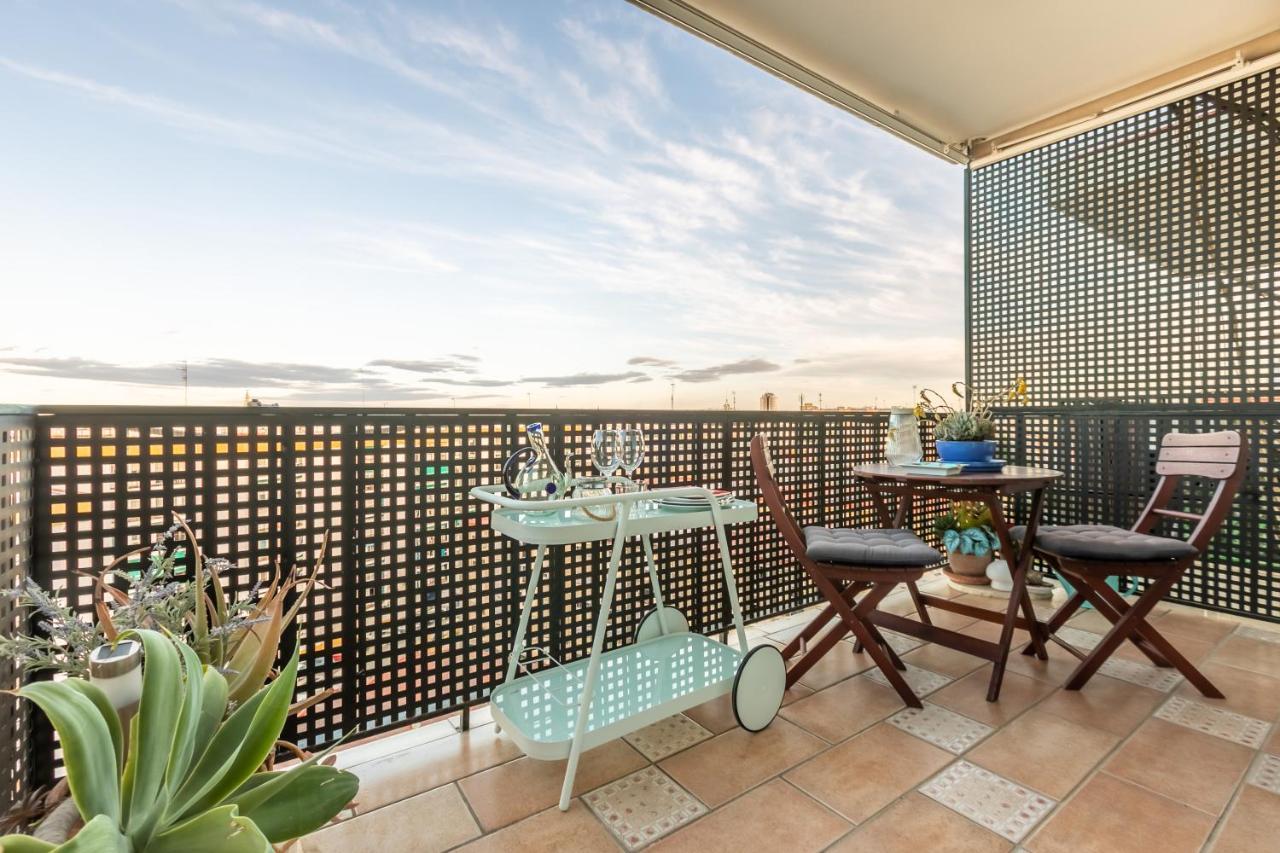 Apartamento Desde El Cielo De Triana Apartment เซบีญา ภายนอก รูปภาพ